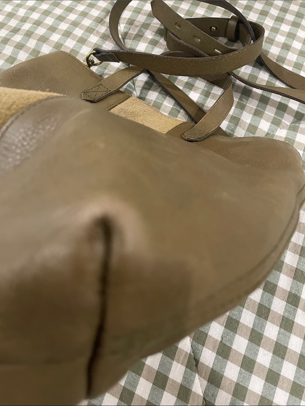 Madewell Olive Leather Tote with Center Suede Panel - Picture 6 of 8